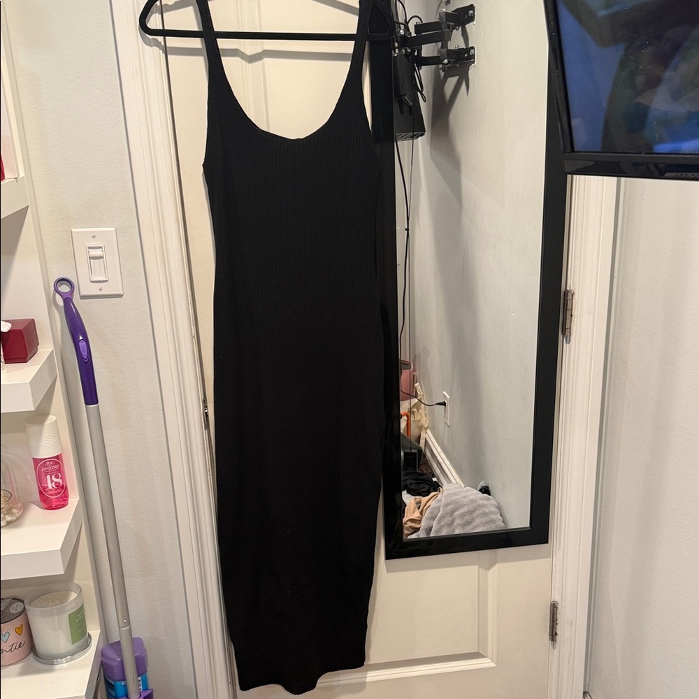 Classic Black Ribbed Tank Midi Dress